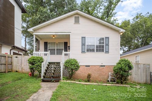 820 E 18th St, Charlotte, NC, 28205-2620 | Card Image