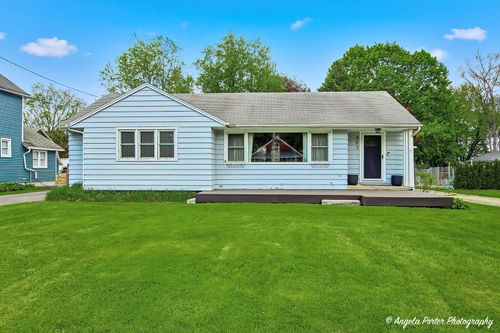 353 Marengo Rd, Harvard, IL, 60033-3423 | Card Image