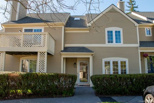 2106 Martingale Dr, Carmel, NY, 10512-2651 | Card Image