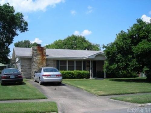 1805 Belmoor Dr, Pine Bluff, AR, 71601-6113 | Card Image