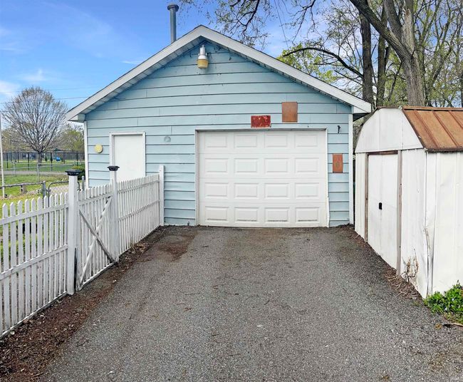 1057 Cone St, House other with 2 bedrooms, 1 bathrooms and null parking in Elkhart IN | Image 27