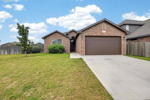 1316 Santa Clara Dr, Midland, TX, 79705-2096 | Card Image