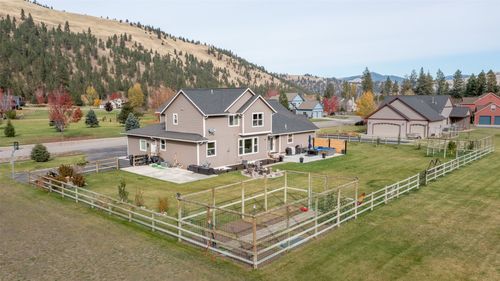 10636 Nez Perce Loop, Lolo, MT, 59847-8476 | Card Image