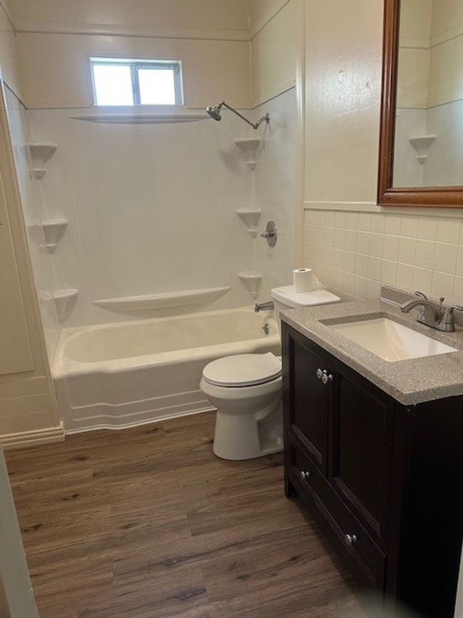 Bathroom | Image 7