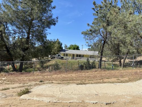 46 Laurel Dr, Bodfish, CA, 93205-9569 | Card Image