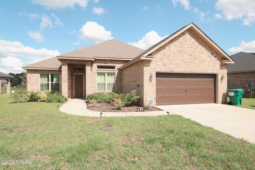 110 Gwendolyn Ave, Perry, GA, 31069-1119 | Card Image