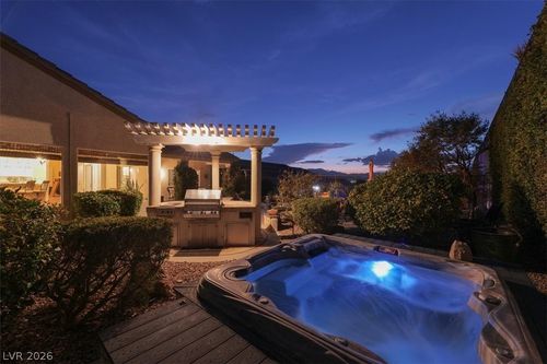 3048 Brownbirds Nest Dr, Henderson, NV, 89052-8532 | Card Image