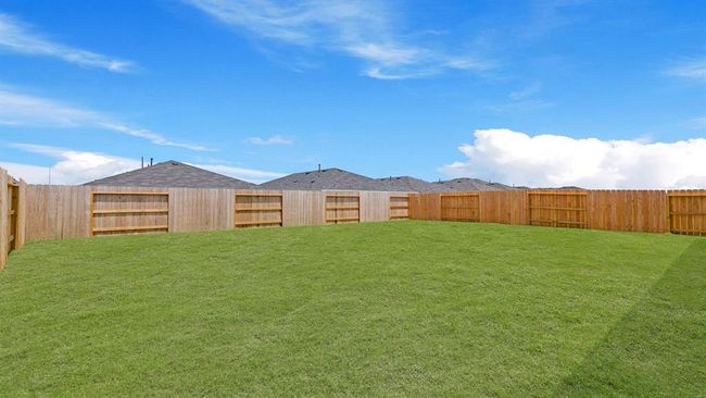 17723 Birchwood Hills Dr, House other with 4 bedrooms, 2 bathrooms and 2 parking in Crosby TX | Image 21
