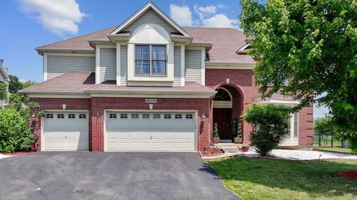 26200 W Chatham Dr, Plainfield, IL, 60585-2340 | Card Image