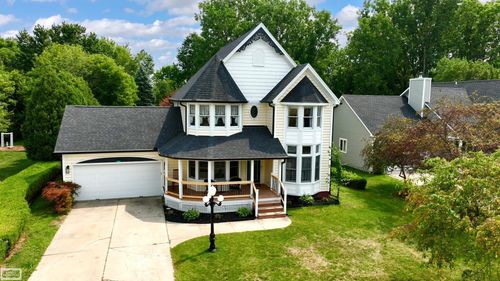 212 Victoria Court, St Clair, MI, 48079 | Card Image