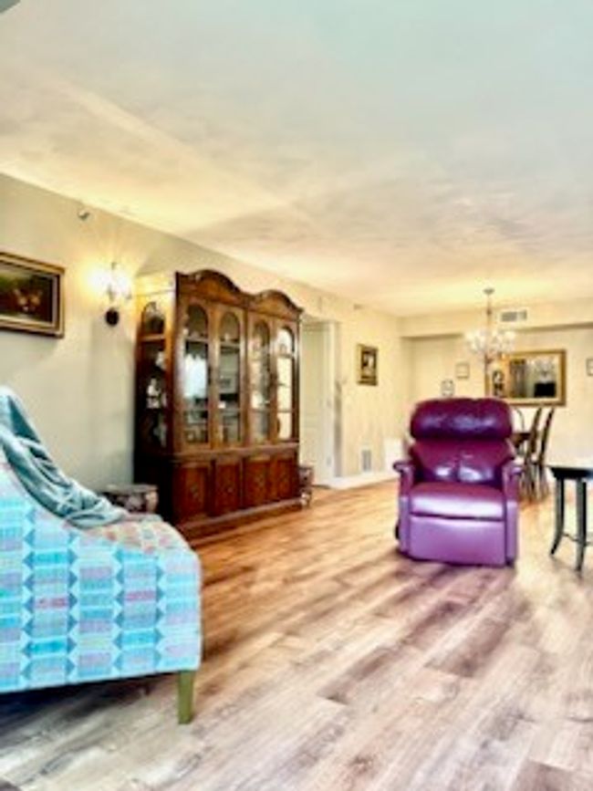APT-106 - 200 Hoffman Ave, Condo with 2 bedrooms, 2 bathrooms and 3 parking in Cranston RI | Image 6
