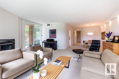 203-8728 Gateway Blvd Nw, Edmonton, AB, T6E6K3 | Card Image