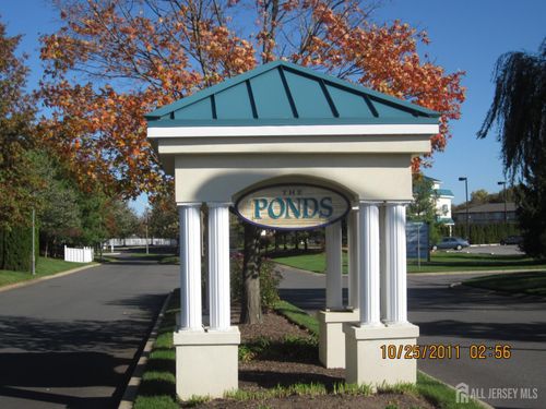 455 Bluebird Dr, Monroe, NJ, 08831-5716 | Card Image