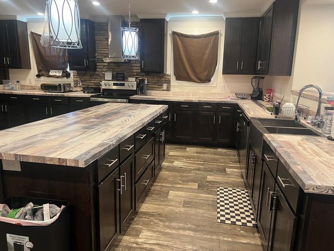 556 County Road 1835, House other with 4 bedrooms, 2 bathrooms and null parking in Crockett TX | Image 5