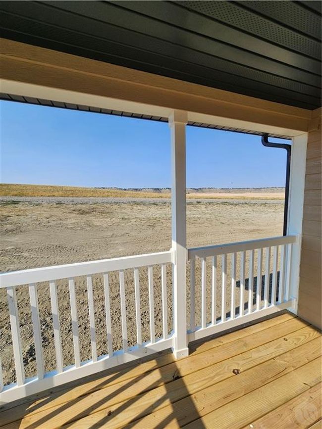 8510 Prairie Hawk Dr, House other with 3 bedrooms, 2 bathrooms and null parking in Shepherd MT | Image 6