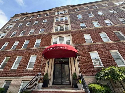 apt-e1-6045 Kennedy Blvd E, West New York, NJ, 07093-3919 | Card Image