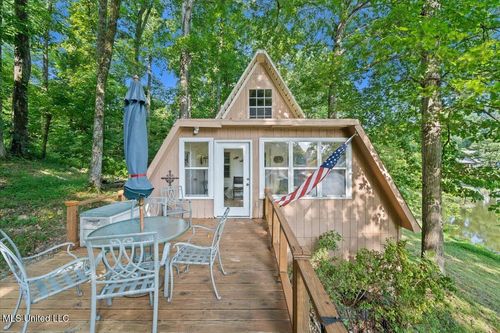 5210 Waikiki Cv, Hernando, MS, 38632-2019 | Card Image