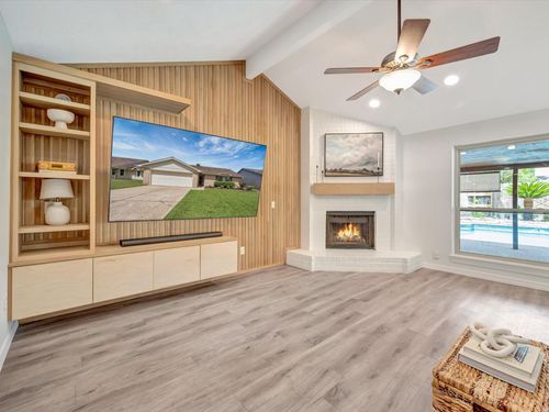 109 Country Ln, League City, TX, 77573-3105 | Card Image