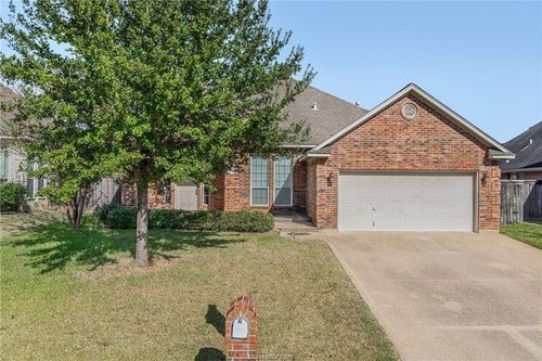 4009 Reatta Ln, College Station, TX, 77845-5379 | Card Image