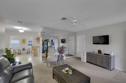 2617 Sw Natura Ave, Deerfield Beach, FL, 33441-3204 | Card Image