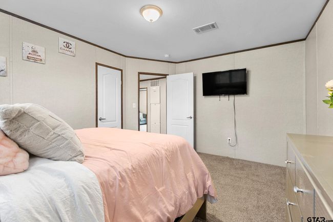 631 Red Bud Cir, House other with 4 bedrooms, 2 bathrooms and null parking in Bullard TX | Image 20
