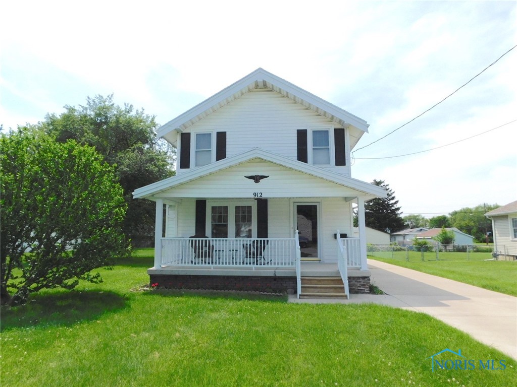 Mambrino Rd, Oregon, OH 43616