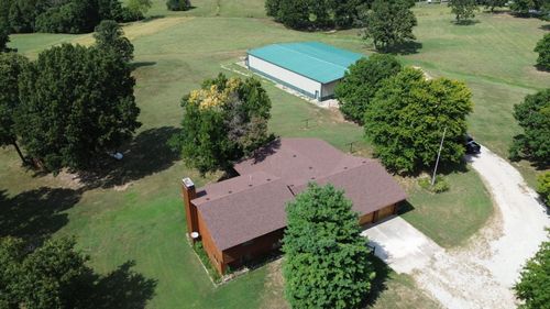 17984 State Highway 248, Cassville, MO, 65625-8646 | Card Image
