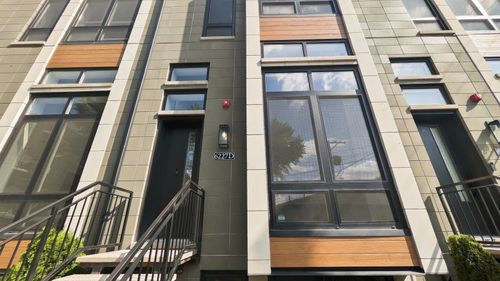 apt-d-6227 D S Ellis Ave, CHICAGO, IL, 60637-6184 | Card Image