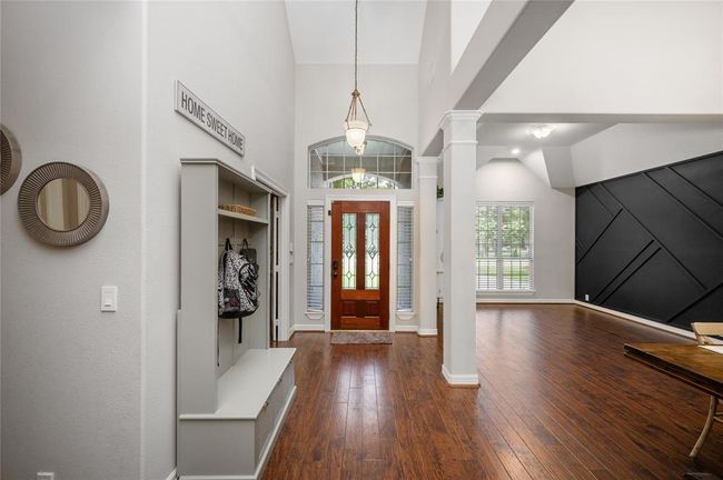 29518 Timber Trail St, House other with 5 bedrooms, 4 bathrooms and 2 parking in Spring TX | Image 5