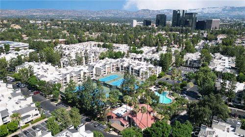 apt-318-5515 Canoga Ave, Woodland Hills, CA, 91367-6631 | Card Image