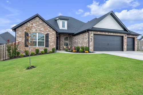 418 Casella St, Tontitown, AR, 72762-5379 | Card Image