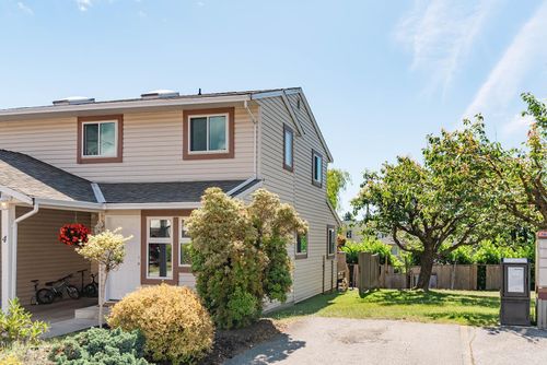 4-765 School Road, Gibsons, BC, V0N1V9 | Card Image
