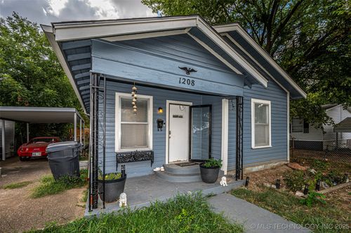 1208 1st Ave, Ardmore, OK, 73401-2717 | Card Image