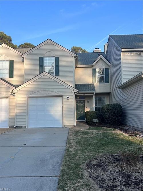1302 Lake Dr, Newport News, VA, 23602-9409 | Card Image