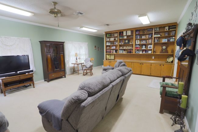 1000 S Harrison St, House other with 4 bedrooms, 4 bathrooms and null parking in McGregor TX | Image 4
