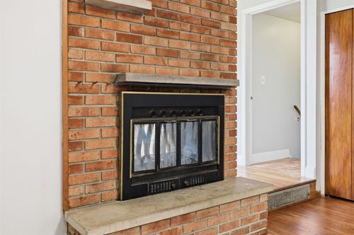 929 Springview Dr, Flushing, MI, 48433-1443 | Card Image