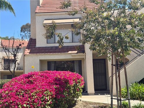 65 Largo St, Laguna Niguel, CA, 92677-4806 | Card Image