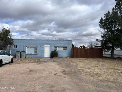 a-813 Elmwood Ct, El Paso, TX, 79932-2400 | Card Image