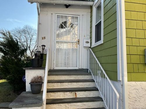 15 Washington Blvd, Mount Vernon, NY, 10550-4939 | Card Image