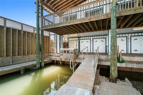 1-318 W Cotter Ave, Port Aransas, TX, 78373-4048 | Card Image