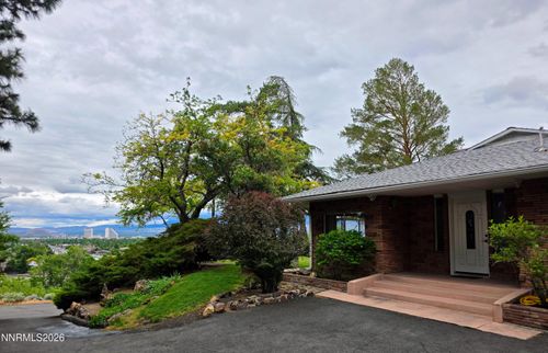 5733 Wedekind Road, Sparks, NV, 89431 | Card Image