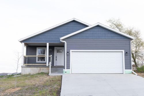 1111 Darcy Dr, Hillsboro, WI, 54634-4285 | Card Image