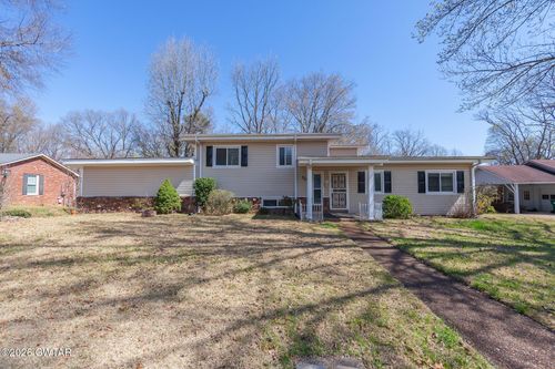 116 Rolling Hills Dr, Jackson, TN, 38305-8855 | Card Image