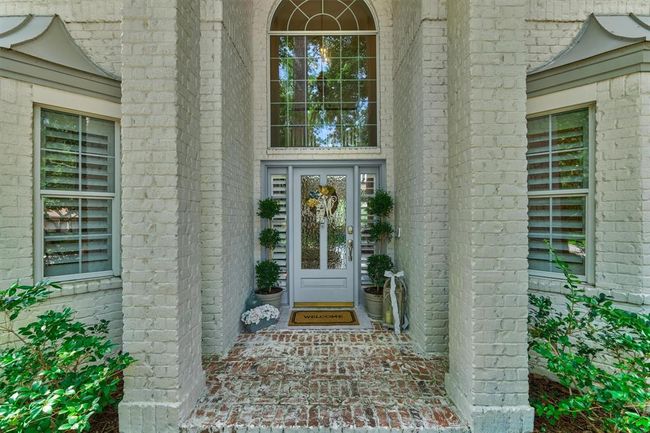 You will feel the "WELCOME HOME" as soon as you arrive! 123 E Mirror Ridge, The Woodlands, TX. | Image 42