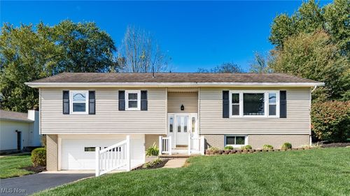 3845 Dresden Rd, Zanesville, OH, 43701-1256 | Card Image