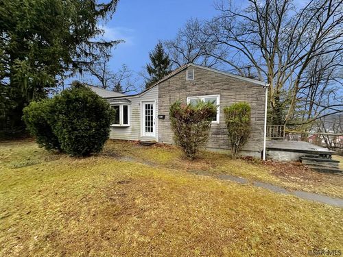 492 Brush Avenue, Johnstown, PA, 15906 | Card Image