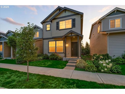 712 Ne 138th Pl, Vancouver, WA, 98684-4604 | Card Image