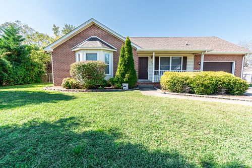 1207 Hand Dr, Clarksville, TN, 37042-3177 | Card Image