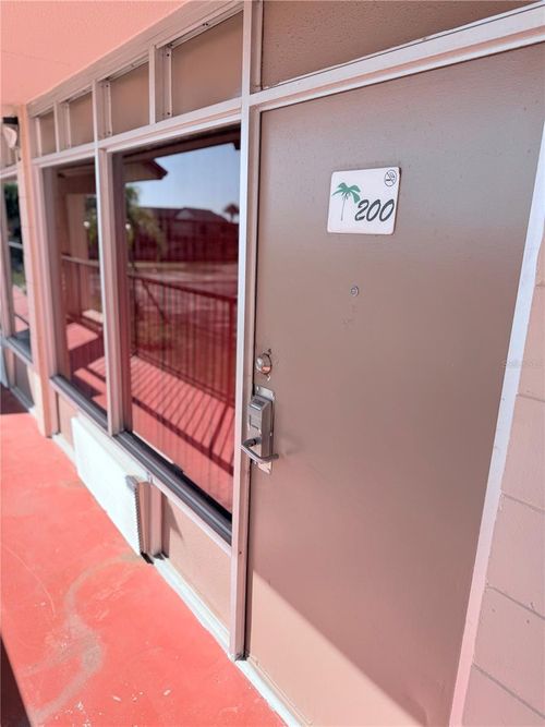 200-43420 Highway 27, DAVENPORT, FL, 33837 | Card Image