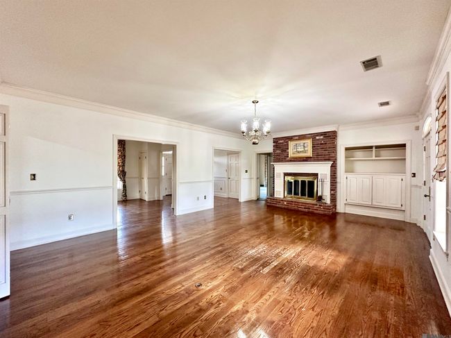 627 W Main St, House other with 3 bedrooms, 3 bathrooms and null parking in Gonzales LA | Image 12